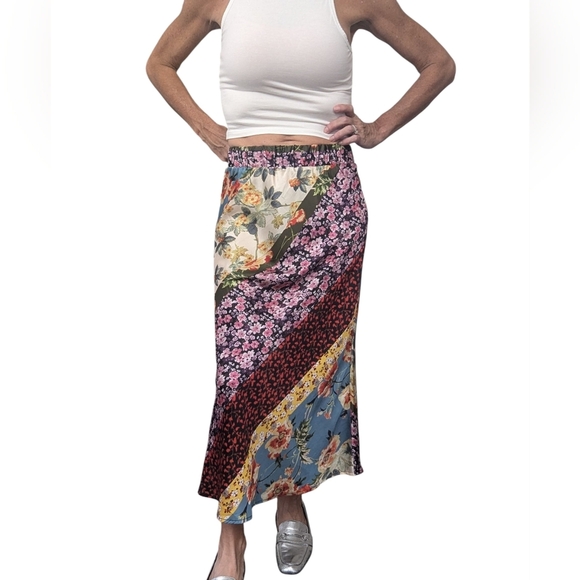 Cliché Floral Patchwork Pattern Straight Multicolor Maxi Satin Skirt Size XS - Picture 9 of 11